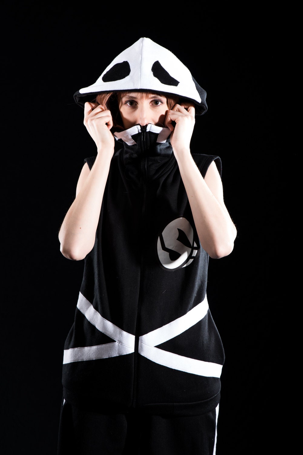 Veste de coton ouaté inspirée par les sbires de la Team Skull de Pokémon Sun & Moon 